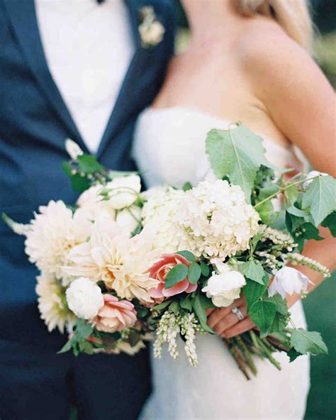 20 Lovely Andromeda Wedding Bouquets Ideas With Images