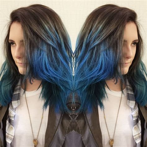 Dip Dyed Hair Is All The Rage This Rich Brunette With A Flashy