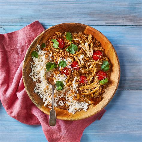 Simple sri lankan mutton curry. Aromatic Sri Lankan Chicken Curry Recipe | Gousto | Gousto ...