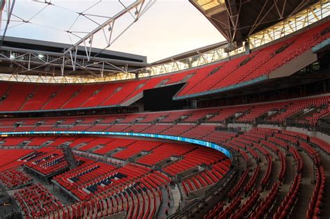 Even though the first stadium was demolished in 2003, the current option of the home of england's international team was. Zwiedzanie stadionu Wembley