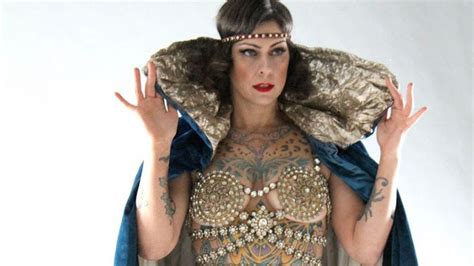 ‘american Pickers Star Danielle Colby Talks Stripping Down As A
