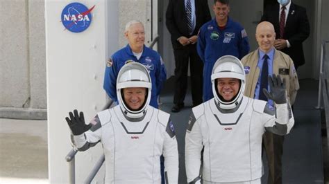 Lanzamiento De Spacex Y La Nasa Qui Nes Son Doug Hurley Y Bob Behnken Los Astronautas Que