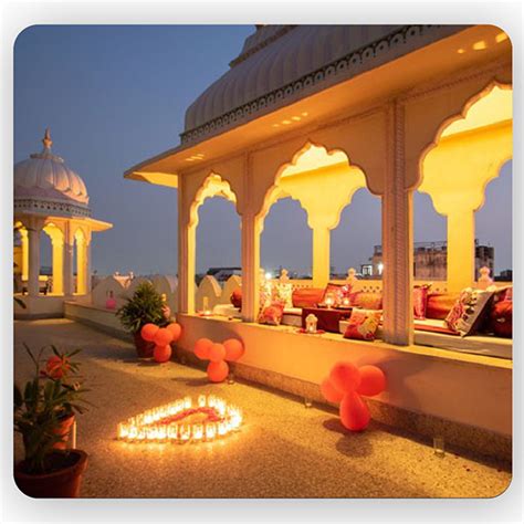 Experience The Beauty Of Moon In Jaipur With Hotel Sarang Palace