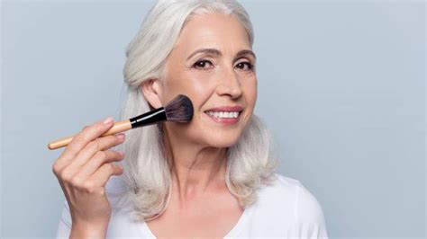 4 Foundations That Seniors Are Currently Loving Healthversed Skin