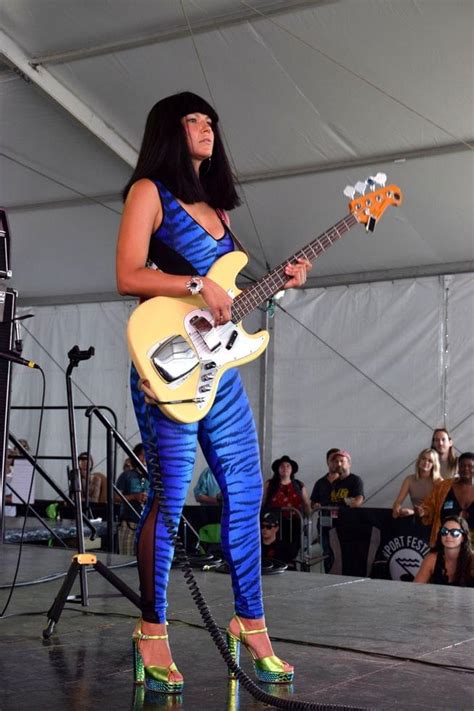 Laura Lee Of Khruangbin1 Wpro