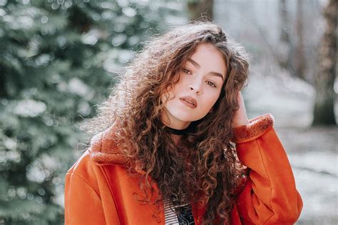 A good well balanced diet is one of the main secrets behind healthy and longer hair. Does Biotin Really Make Your Hair Grow Faster? | BeFantastico