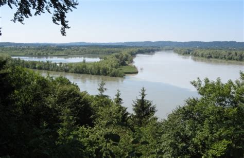 Das g kennzeichnet diejenigen, die der fluss als. Kanu fahren auf Inn und Salzach auf sunny.at