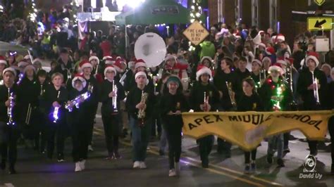 Apex Middle School Marching Band In The 2022 Apex Nc Christmas Parade