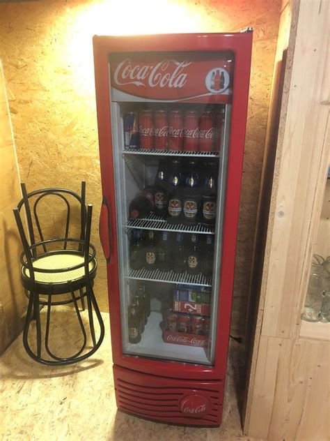 Mit seinem originalen design werden coca cola kühlschränke von einigen herstellern produziert. Coca Cola Kühlschrank | Kaufen auf Ricardo