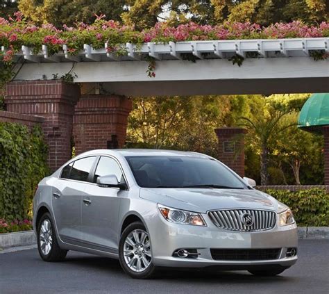2012 Buick Lacrosse Review Specs Pictures Price And Mpg