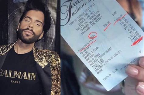 Sul sito di federico fashion style (che vanta saloni a roma, anzio e milano) è possibile sbirciare ha fatto molto discutere il videoracconto di una seduta dal parrucchiere delle dive, con tanto di scontrino in bella vista a mostrare la spesa del cambio di look. Federico Fashion Style e la polemica dello scontrino da ...