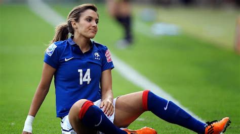 Top Hottest Female Soccer Player Stars And Luxury