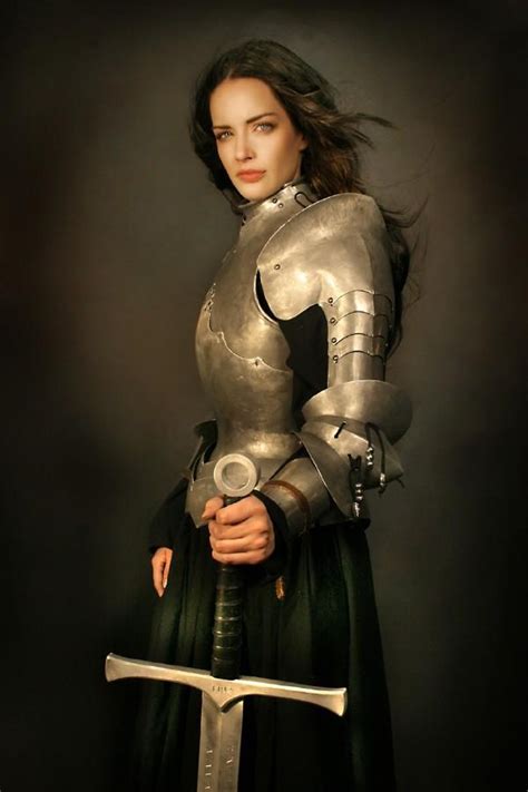 Pin Von Ferdinand Joseph Fernandez Auf Practical Female Armor