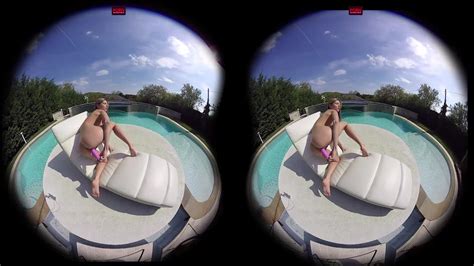 Virtualporndesire Gina Gerson Plays By The Pool Vr Fps Movs Porn Tube