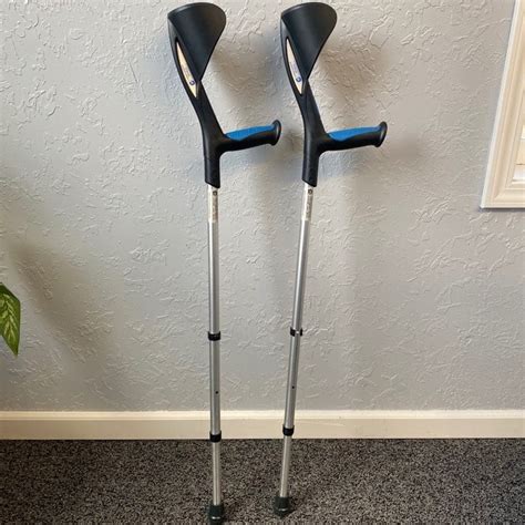 Comfort Crutch Pair Mobility Access Options Nw