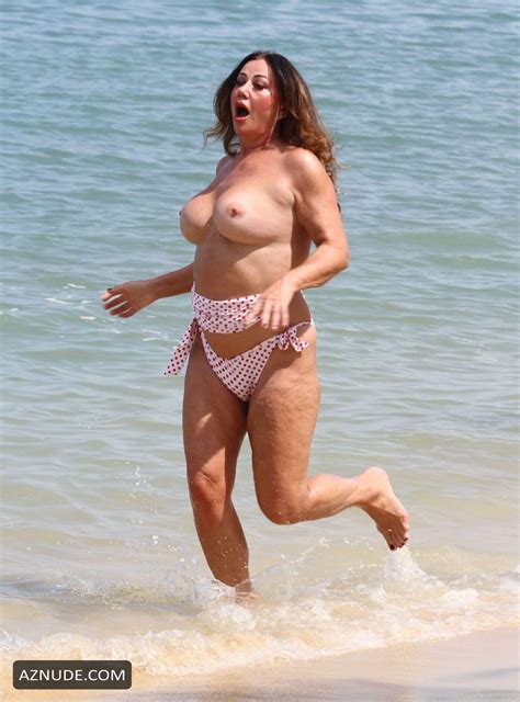 Lisa Appleton In Her Polka Dot Bikini Flaunting Her Breasts In Thailand