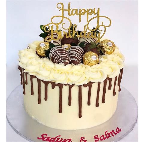 Drip Cake Topper With Chocolate Berries And Ferreros😍 Topper From