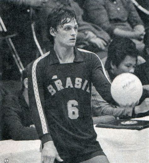 Con la nazionale giovanile brasiliana ha vinto tre campionati sudamericani (1978/80/81). Quase! 6 estrelas que não conseguiram se tornar campeãs ...