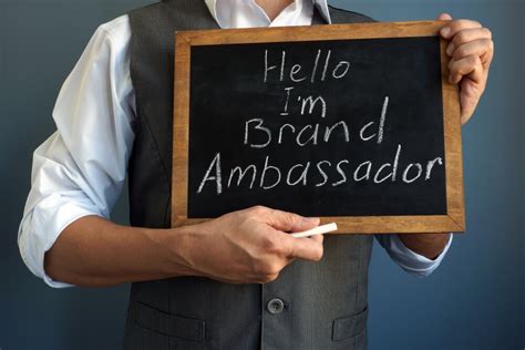 Brand Ambassador กับ Brand Presenter ต่างกันอย่างไร