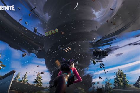 Fortnites New Patch Brings Tornadoes And Lightning Storms Polygon