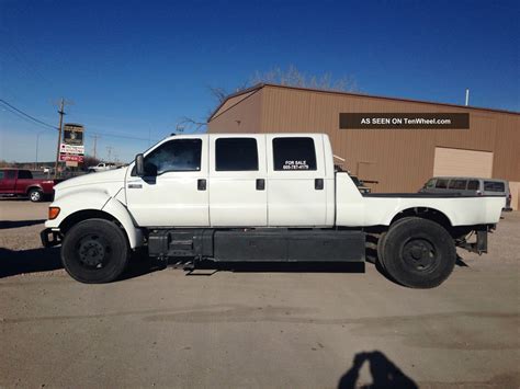 2000 Ford F650 With 6 Door Conversion