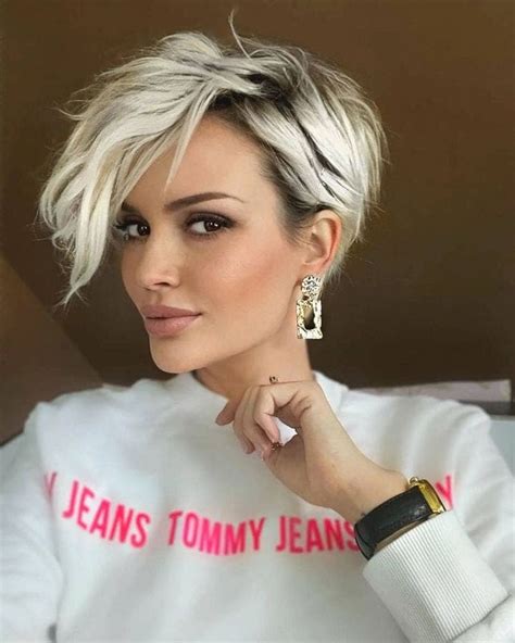 Pixie Bob Haircut With Bangs