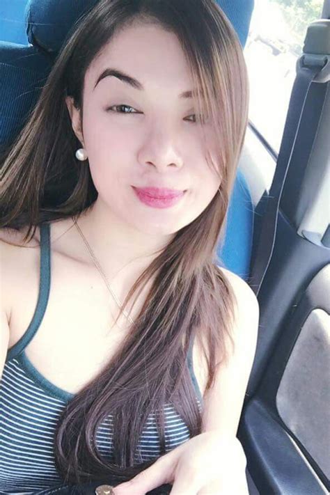 julie ann mojica hot and sexy beautiful pinay carshow model pinay s finest hot and sexy