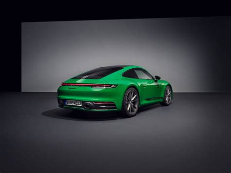 The 2023 Porsche 911 Carrera T Is A Lighter And Tighter Sports Car With