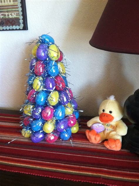 She Who Makes Craft An Easter Egg Tree