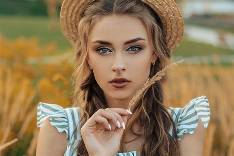 Alina Stanislavskaya Blue Eyes Depth Of Field Face Girl Lipstick Model