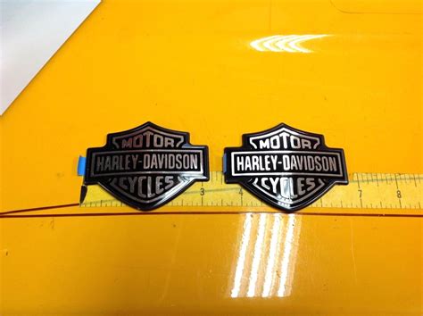 Oem Harley Dyna Sportster Softail Touring Fuel Tank Emblems Badges