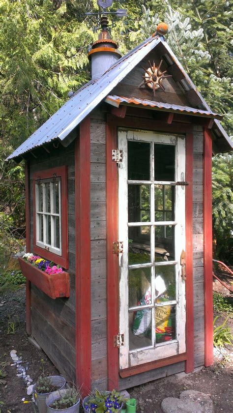 The project was started in early december 2002. 15 DIY Pallet Greenhouse Plans & Ideas That Are Sure to Inspire You | Rustic shed, Building a ...