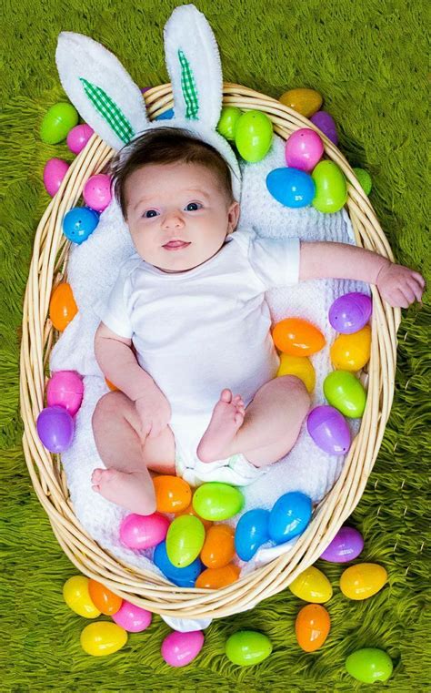 Pin By Linda Wylder On Cute Kids Baby Easter Pictures Easter Baby