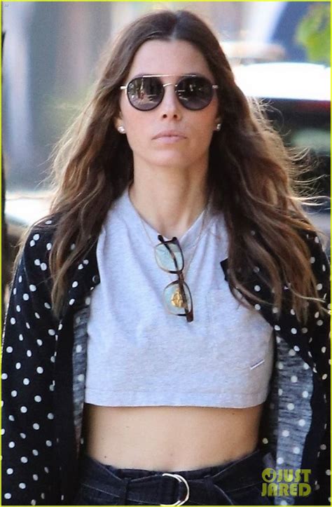 photo jessica biel bares her midriff during shopping trip 02 photo 4300266 just jared