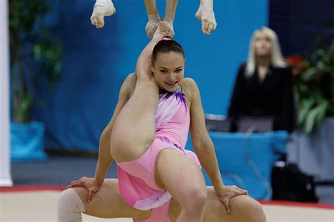 1024px 2014 Acrobatic Gymnastics World Championships Women S Group