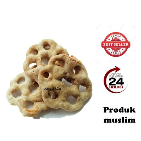 This junk food is super delicious with the red sugar from melaka but be sure that this food only can found at sabah. READY STOCK Kuih cincin Sabah 300gm | Shopee Malaysia