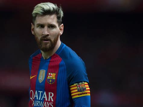 Lionel Messi Photos Lionel Messi Presents The Officia