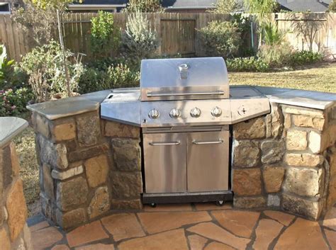 Acquire Fantastic Tips On Outdoor Kitchen Countertops They Are