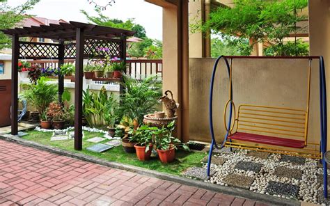 Tips sederhana menata taman belakang rumah minimalis modern. 30+ Desain Taman Depan Rumah Minimalis Sederhana - Rumahku ...