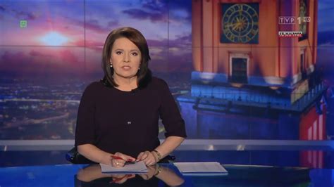 Explore photos of tvp1 wiadomości's tv set design in this interactive gallery of the set design that debuted for wiadomości, the news program of tvp1 in poland, on may 12. Wiadomości TVP 19.30 Główne Wydanie 13.12.17 - YouTube
