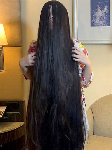 Video Neha S Extreme Long Hair Show Realrapunzels Long Hair
