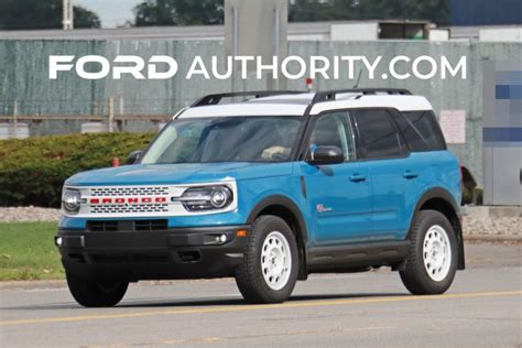 2023 Ford Bronco Sport Heritage Limited In Peak Blue Gallery