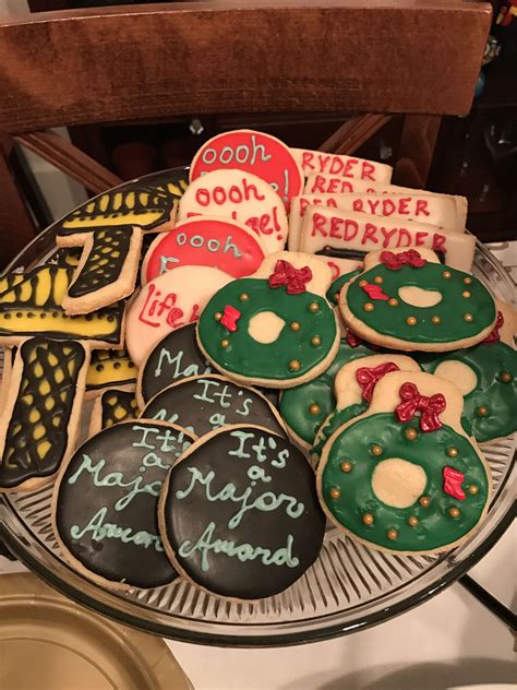 Renee comet ©© 2016, television food minty christmas tree cutout cookies. Pin by Canise Arredondo on Christmas story party | How to ...