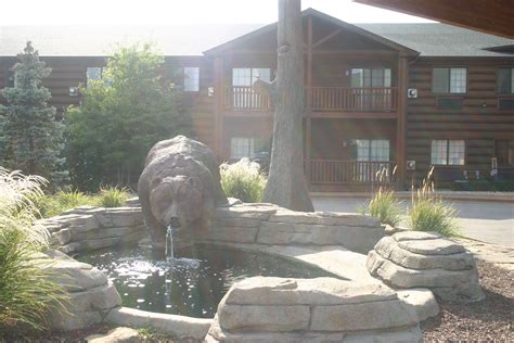Welcome To Your Vacation Destination Grizzly Jacks Grand Bear Resort Utica Illinois Indoor