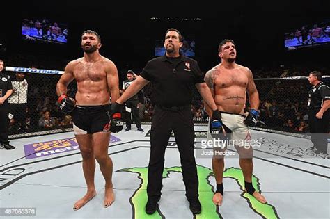 Frank Mir Vs Arlovski Photos And Premium High Res Pictures Getty Images