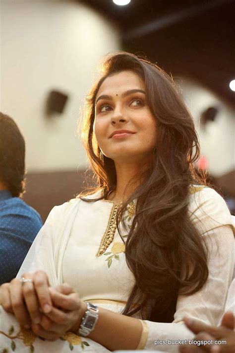 andrea jeremiah hd wallpapers top free andrea jeremiah hd backgrounds wallpaperaccess