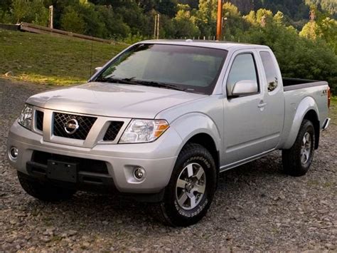 Nissan Frontier Price Value Ratings Reviews Kelley Blue Book