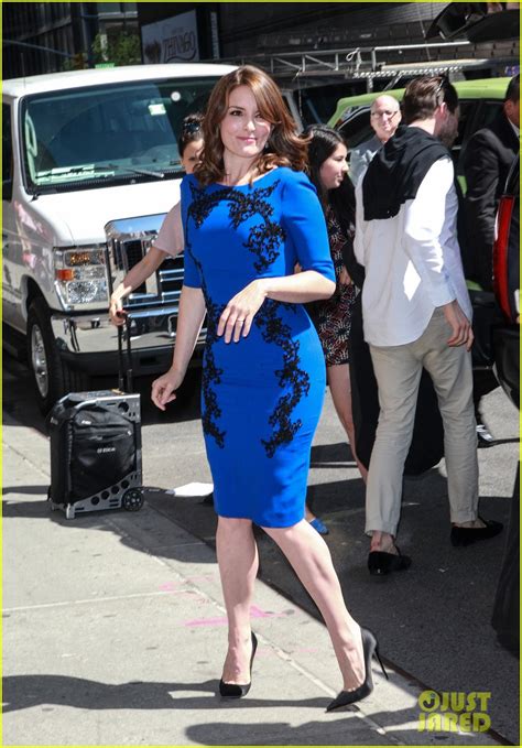 Tina Fey Strips Down To Her Spanx And Gives David Letterman Her Last