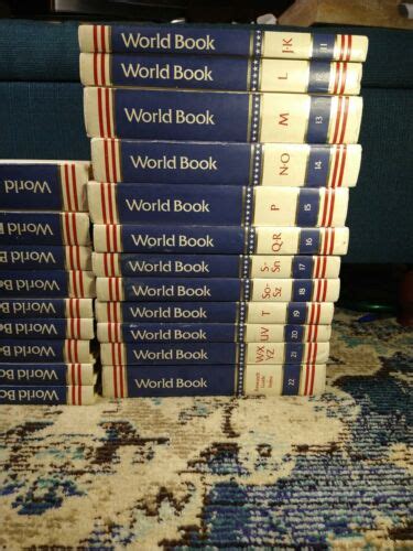 World Book Encyclopedia 1976 Set Bicentennial Missing Vol 10 Letter I