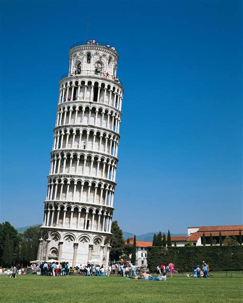 Leaning Tower Of Pisa History Architecture Foundation And Lean